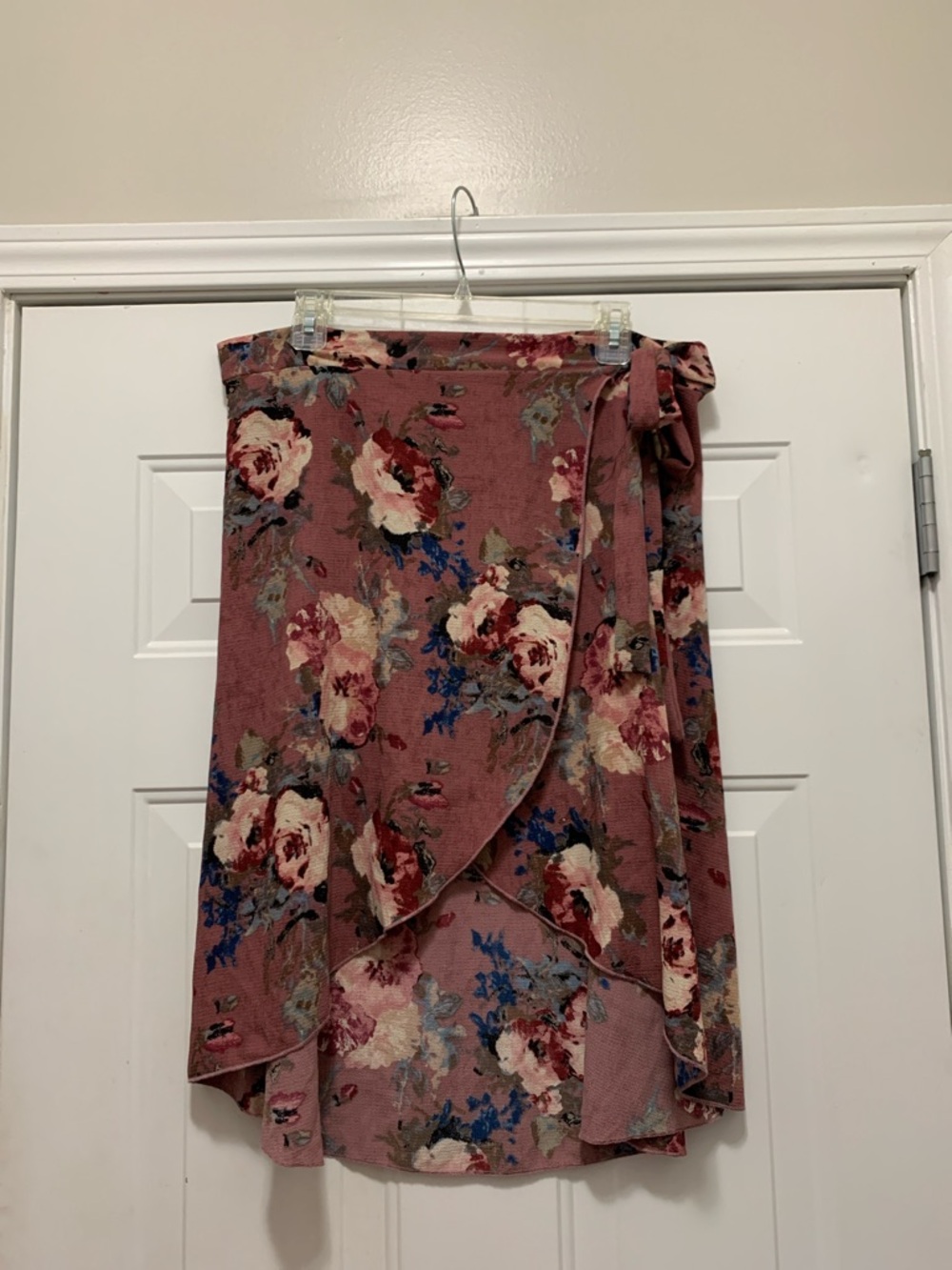 FREE Arabella Floral Wrap Midi Skirt - Dusty Rose